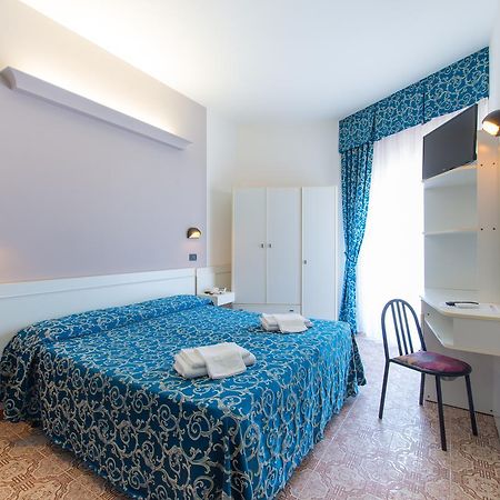 Hotel 2000 Rimini Quarto foto