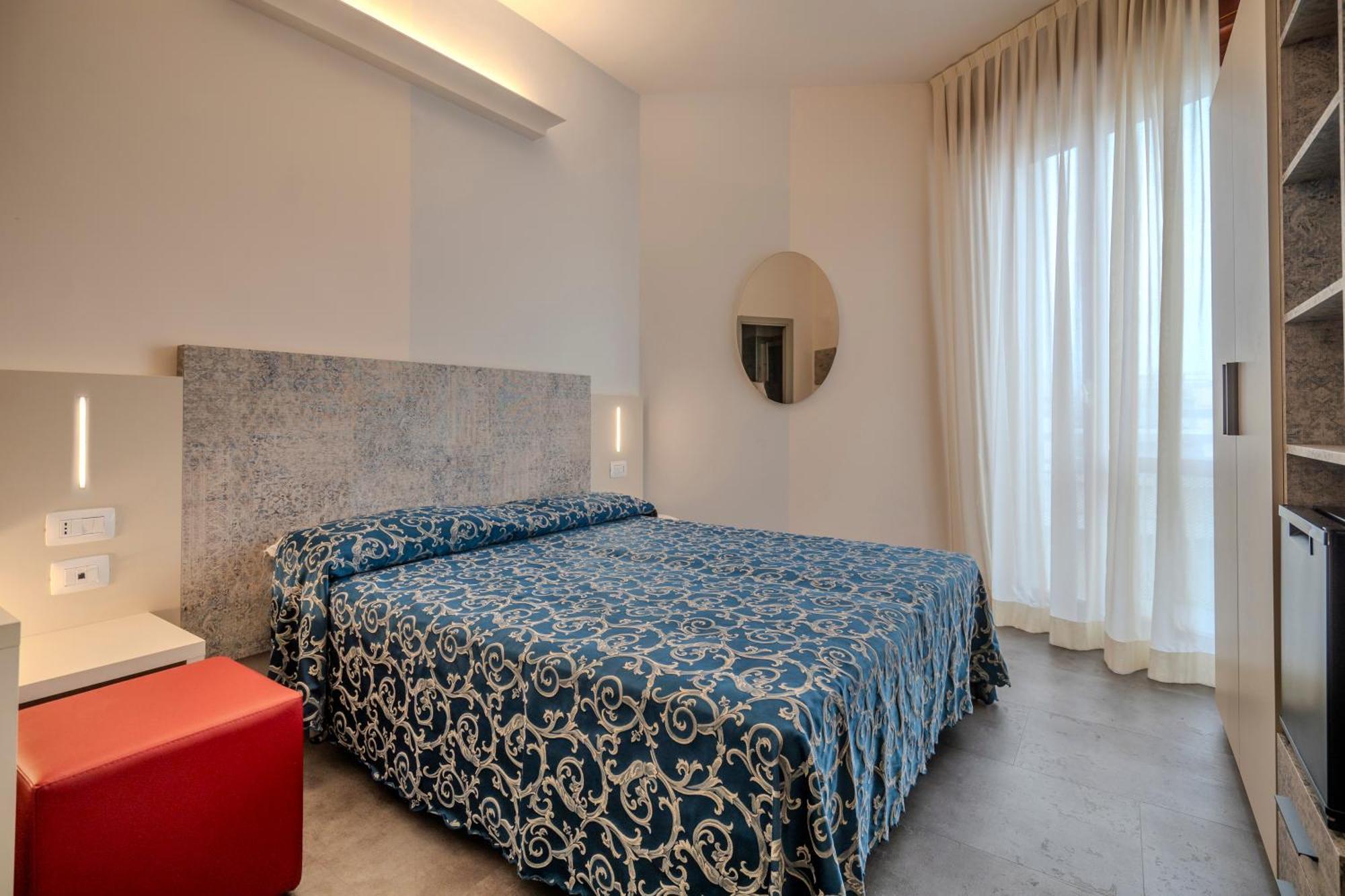 Hotel 2000 Rimini Exterior foto