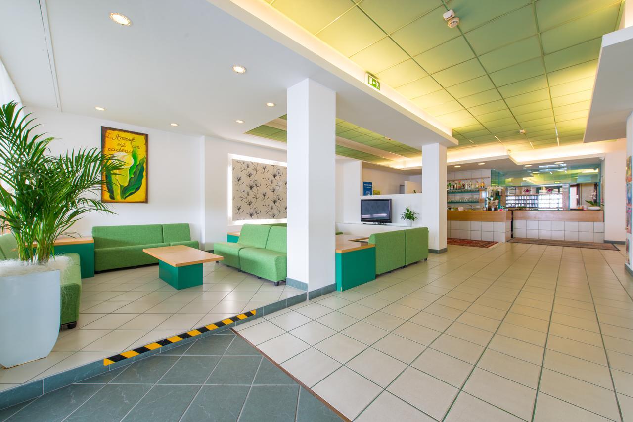 Hotel 2000 Rimini Exterior foto